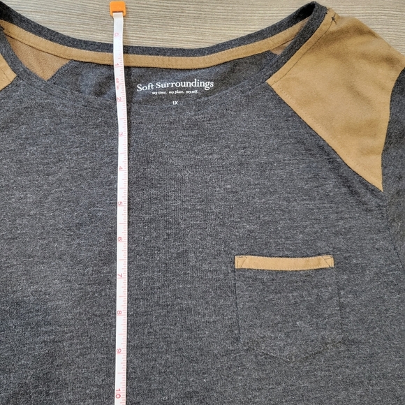 Soft Surrounding Gray Top with Brown Accents Size 1X - Picture 6 of 10